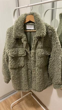 Koselova bunda, stradivarius,s