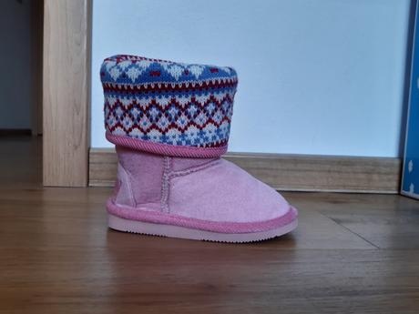 Kozusinkove cizmicky, 25 / 26