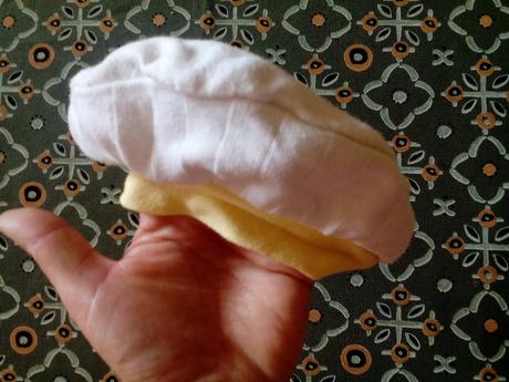 Baretka pre novorodenca, <50