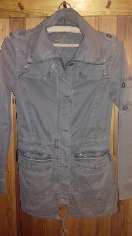 Bundička vel s nenosená, esprit,s