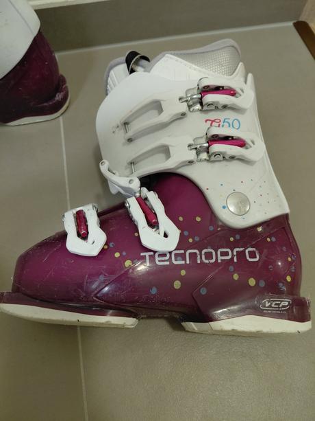 Dobré lyžiarky, 22