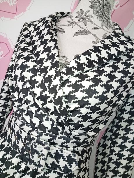 Šaty s vreckami aj s opaskom 34/36, 36