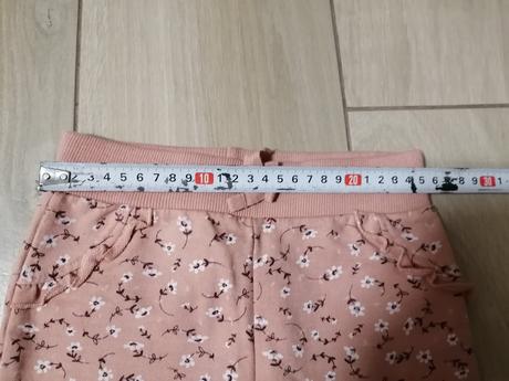 Kvetinové tepláky, sinsay,110