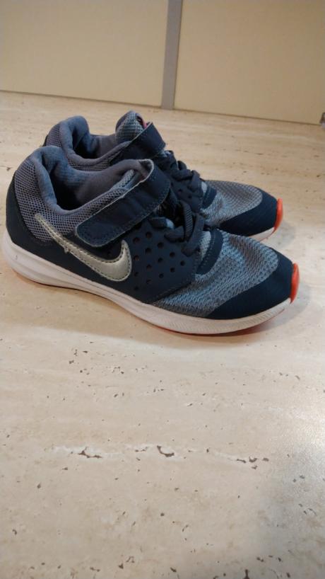 Dievčenské tenisky zn. nike č. 29,5, nike,29