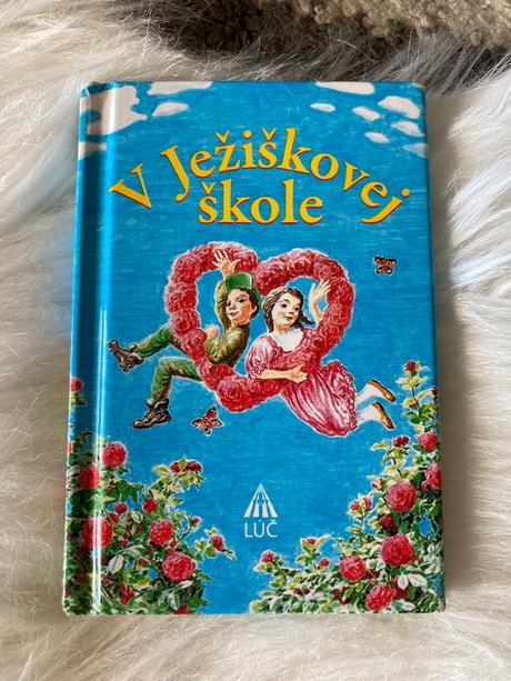 V ježiškovej škole krásna mini knižka (2009),