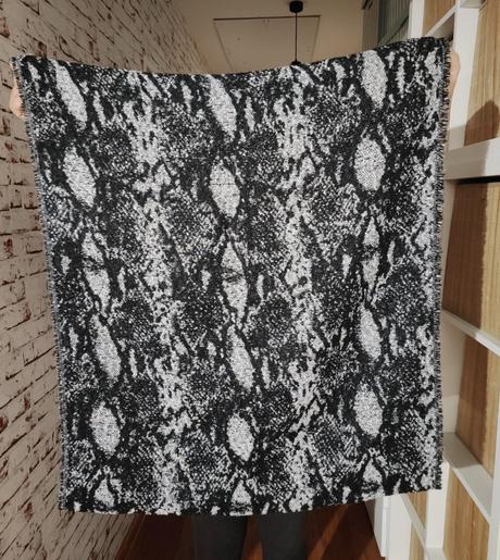 Nekonečný šál tchibo, tchibo