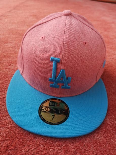 New era dámska šiltovka veľkosť 7 (55,8cm), 