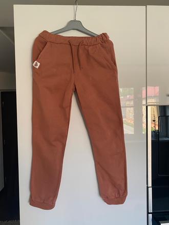 Dievčenské tepláky velk.134, 134