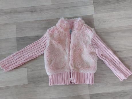 Elegantna bundicka, 104