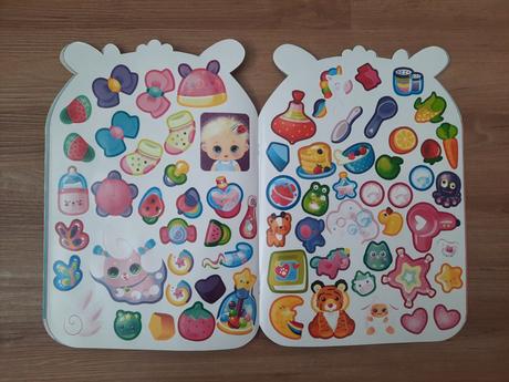 Omaľovánky s nálepkami (dievčatko),