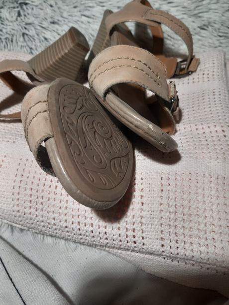 Pier one kožené sandálky, 40