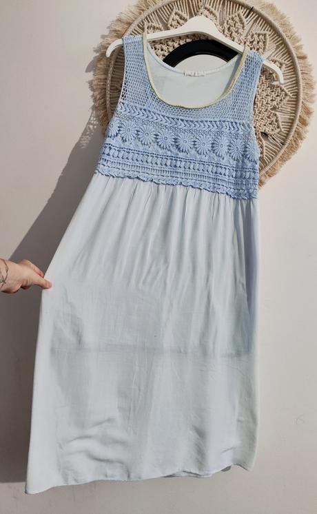 Letné svetlomodré šaty, m