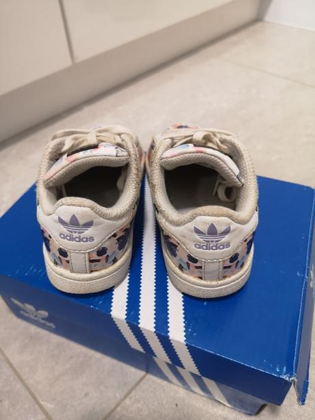 Adidas superstar, adidas,23