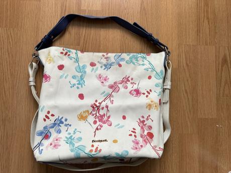 Obojstranna kabelka desigual, desigual