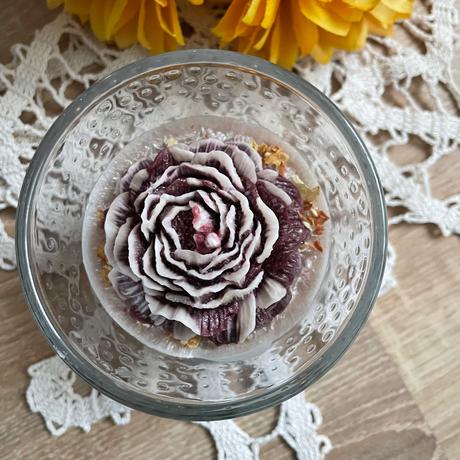 Sviečka v skle čokoládová pivónia, 