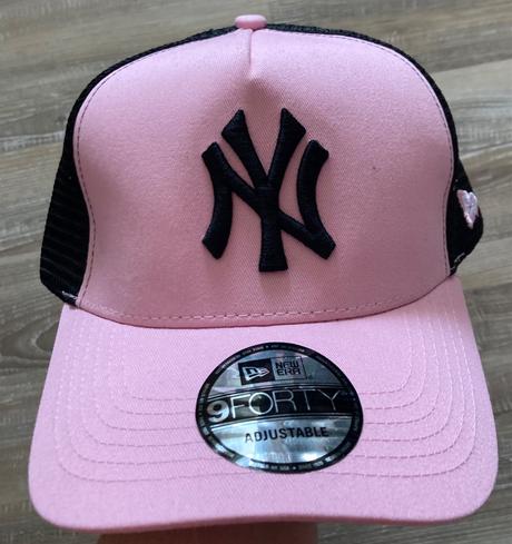 Krásna šiltovka new era, 