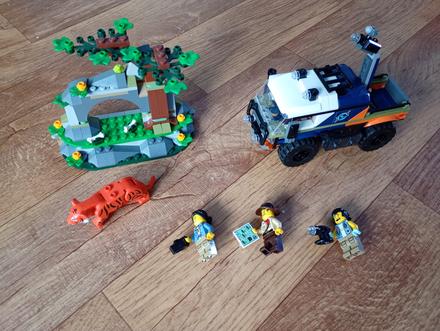 Lego city džungľa, 