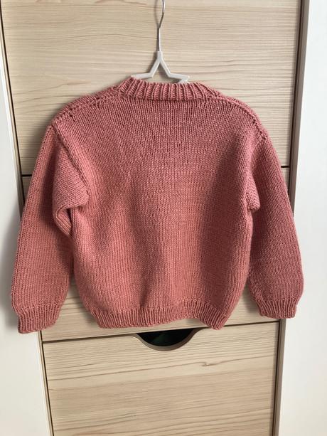 Ručne strikovany merino kardigan/sveter, 110