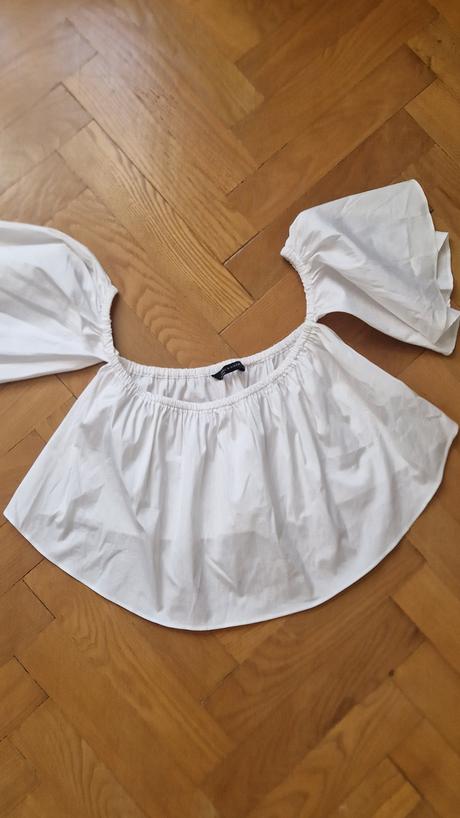 Top s odhalenymi ramenami zara, zara,m