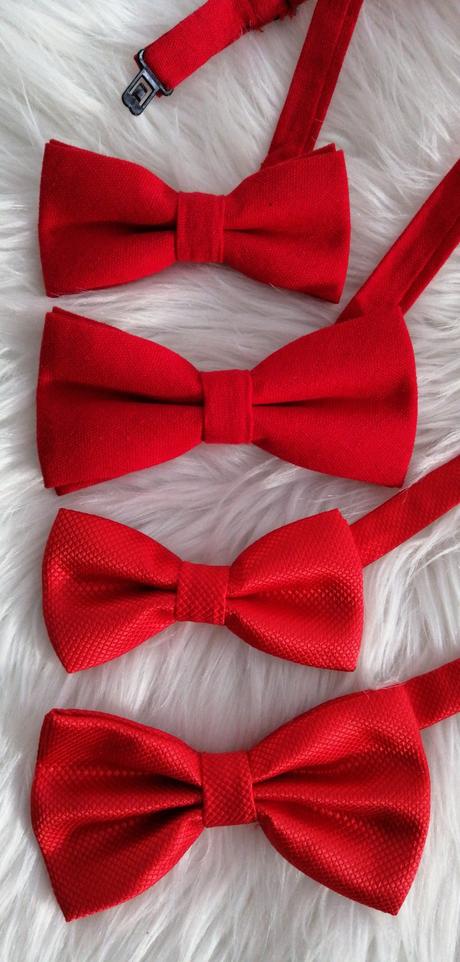 Elegantné saténové motýliky dospelý a dieťa,