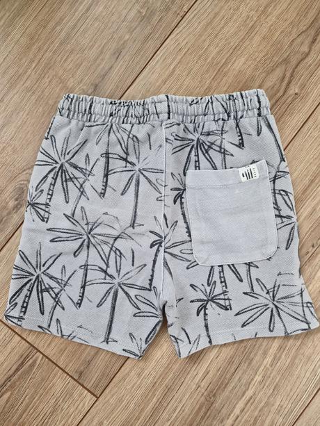 Kraťasy, reserved,98