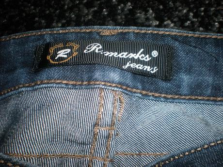 Tmavomodré rifle, 28