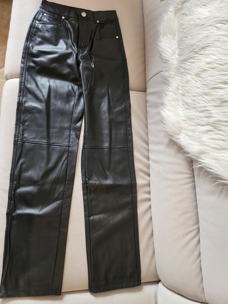 Dámske kozenkove nohavice xs, bershka,xs