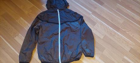 Ĺahučká bundička, rebel,152