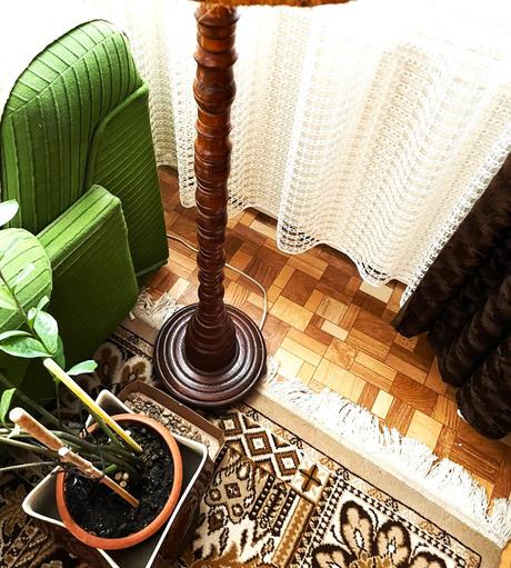 Drevená naturálna lampa, 