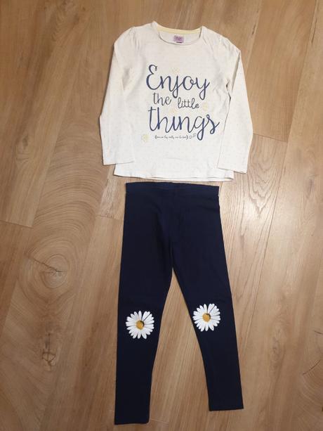 Tricko+ leginy s kvetinami 122, f&f,122