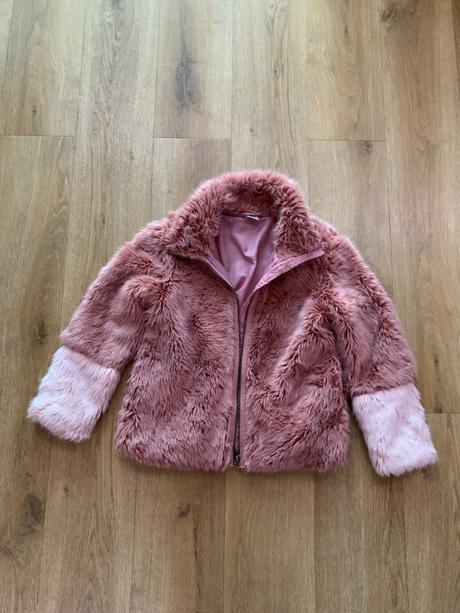 Dievčenský kožuch lindex č. 140, lindex,140