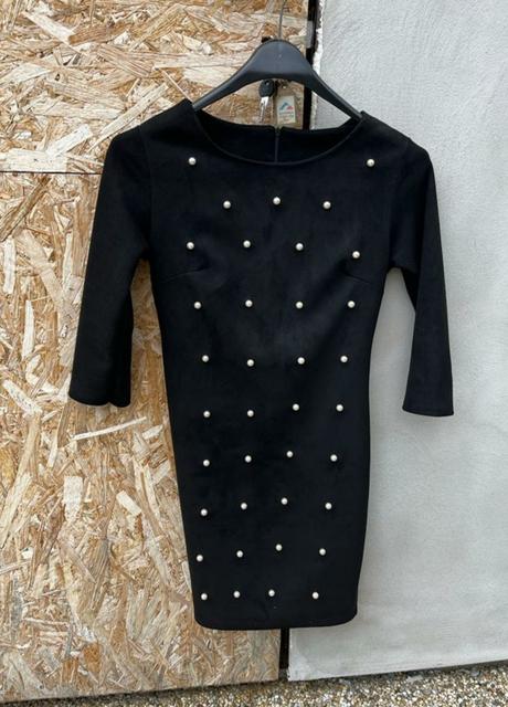 Šaty s perličkami, xs