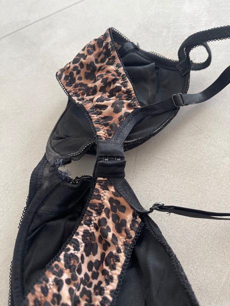 Podprsenka leo 75c, h&m,75c