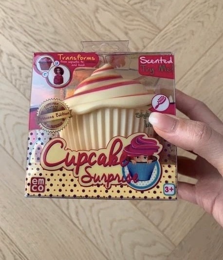 Bábika cupcake surprise-princezná esther,