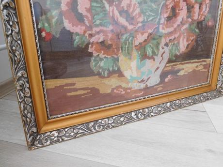 Obrazy vyšívané krížiková výšivka -v drevenom ráme, 