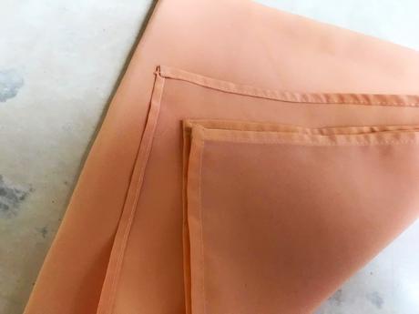 Marhuľová šatka na krk, l