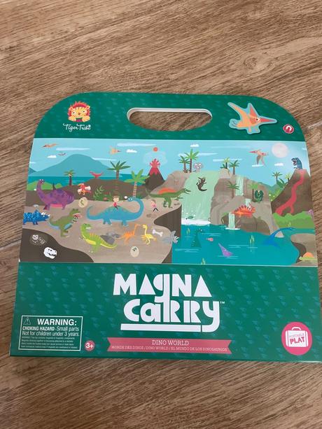 Magna carry dinosaury, 