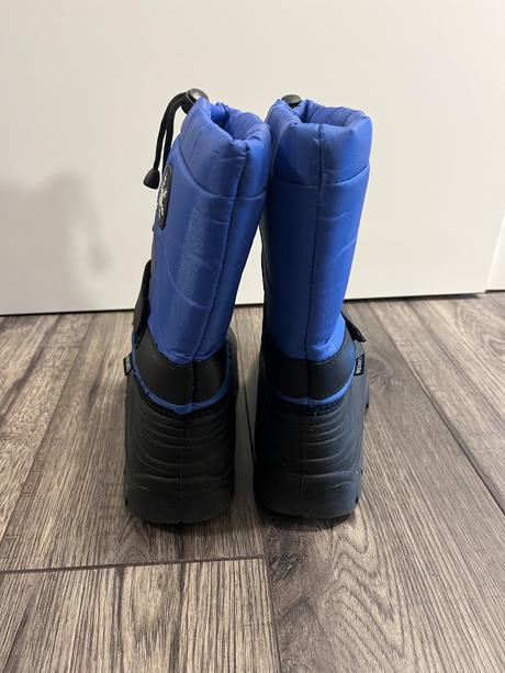 Snehule, malo nosene, 35