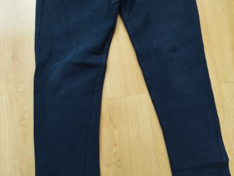 Bavlnené tepláky, marks & spencer,146