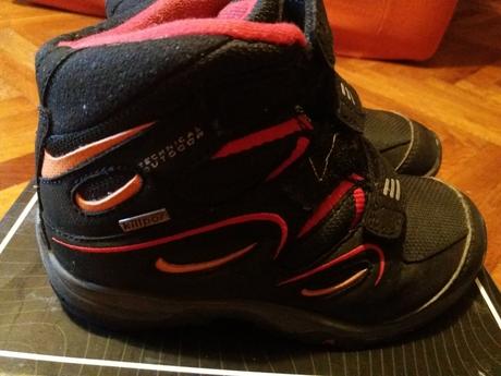 Goratexove turisticke topanky 30, 30