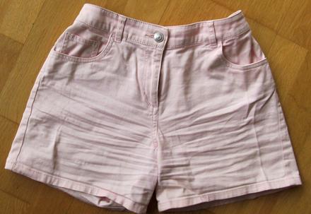 Ruzove sortky f&f, c. 164, f&f,164