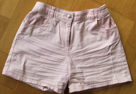 Ruzove sortky f&f, c. 164, f&f,164