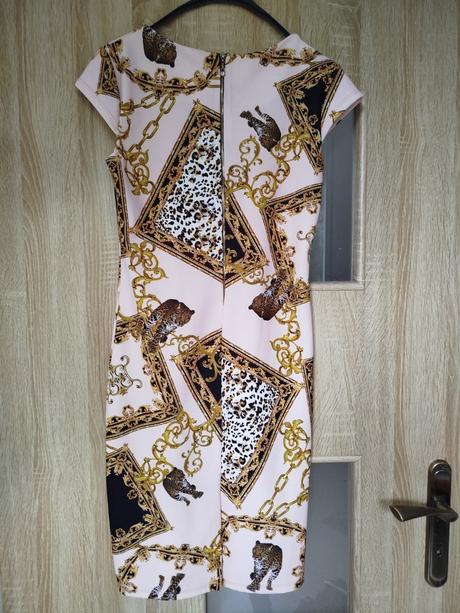 Dámske elegantné šaty, 