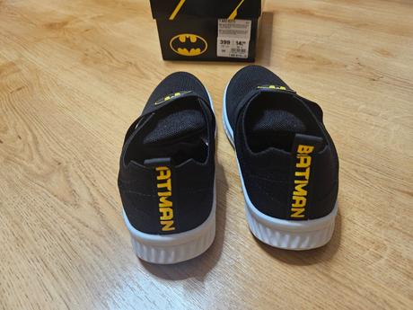 Nové batman tenisky, deichmann,34