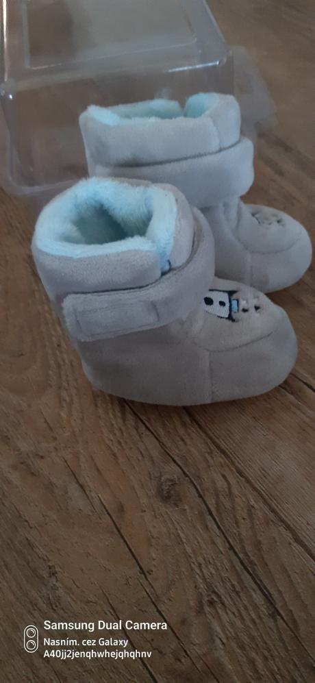 Zateplene capacky, <17 / 17