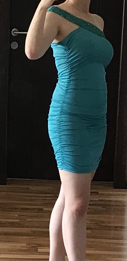 Tyrkysové šaty, madonna,m