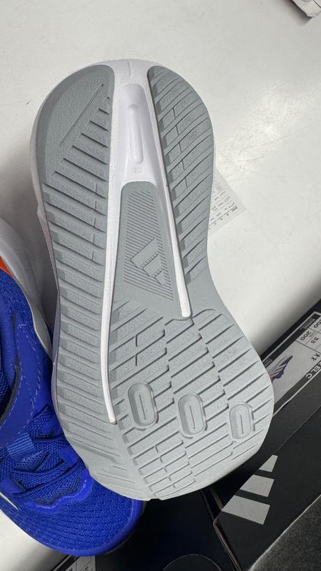 Adidas chlapčenské tenisky, adidas,28 / 31 / 32 / 33