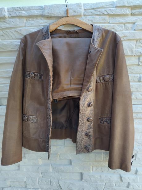 Sukňový kostým koža, l