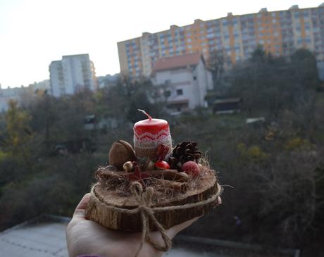 Vianočný svietnik na dreve, 