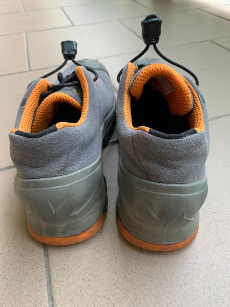 Kvalitná pracovná obuv, 41